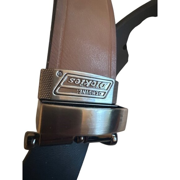 Genuine Dickies Reversible Leather Belt Brown & Black Metal Buckle 42 - Picture 2 of 5